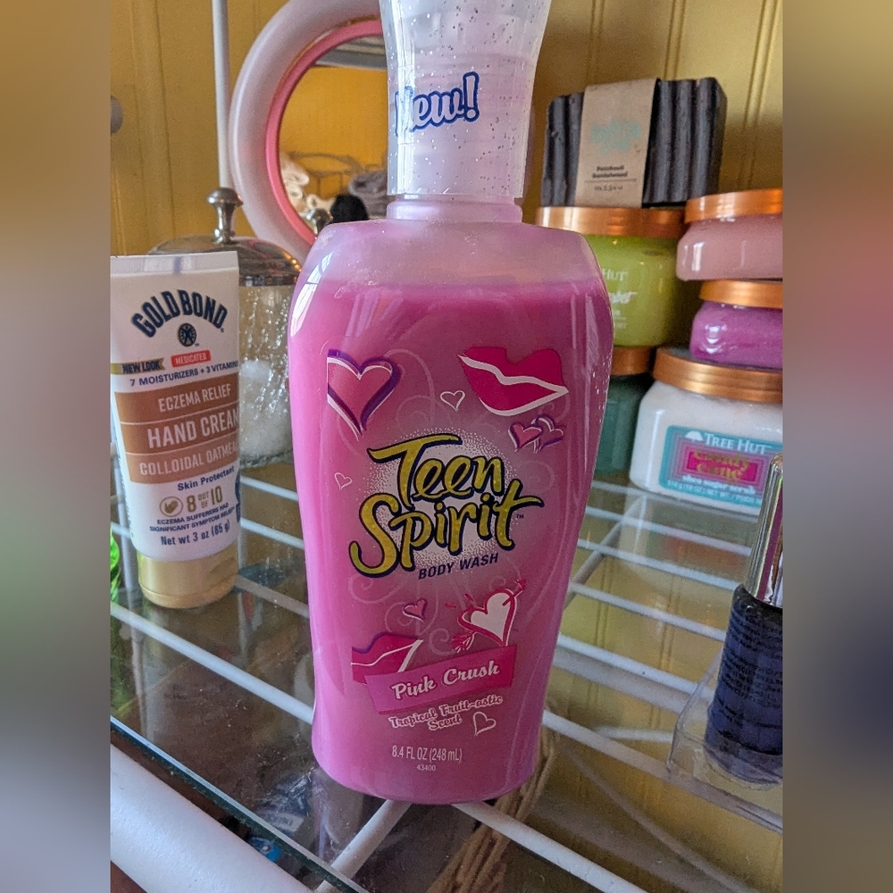 Teen Spirit Pink Crush Body Wash Rare New Vintage